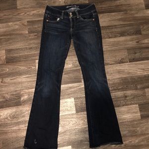 American eagle wide legged jeans